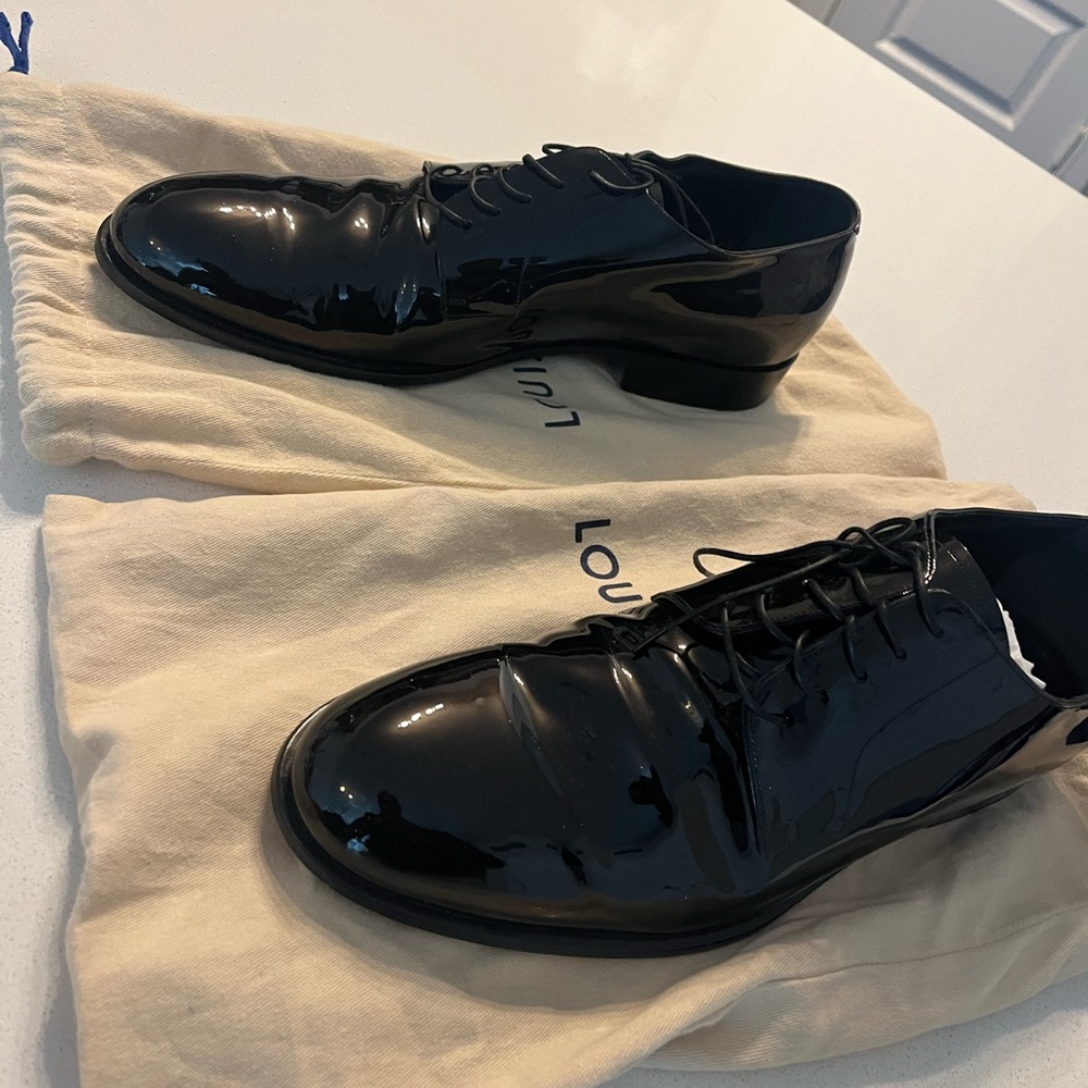 Men’s Louis Vuitton oxfords